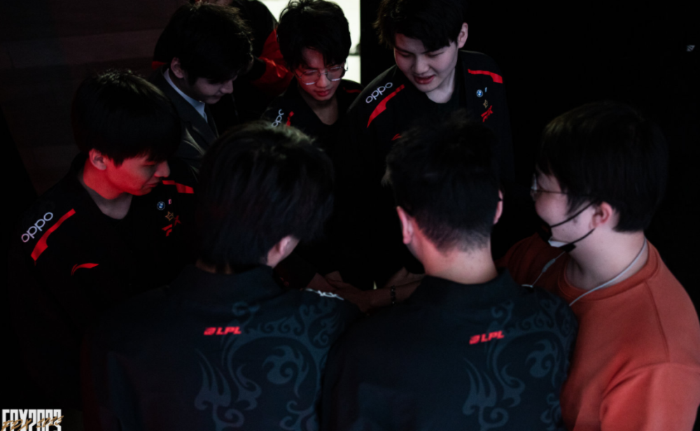 在关键时刻 在关键时刻